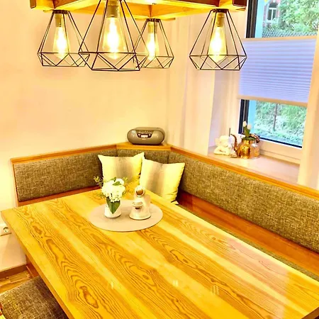 Appartamento Im Style Mit Kamin Geyer